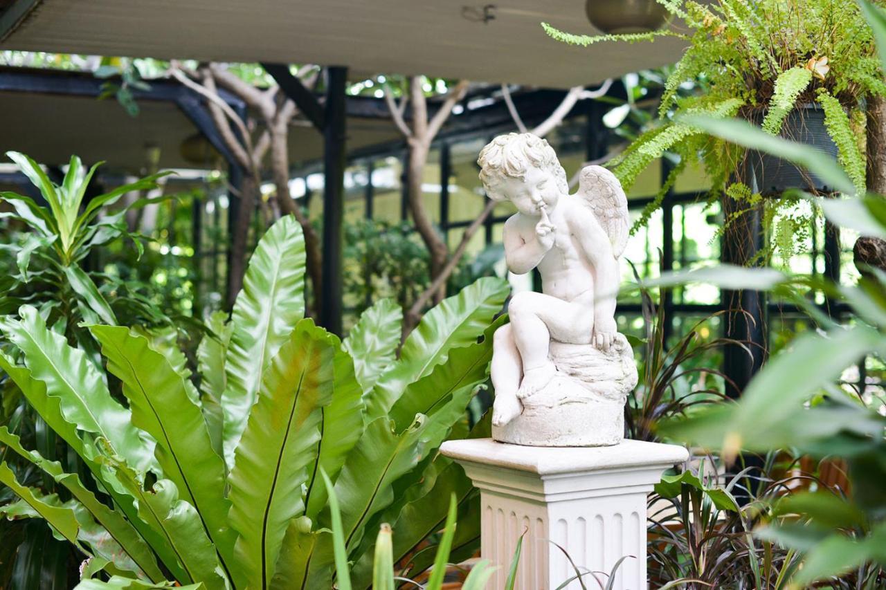 Grand Howard Hotel Bangkok Luaran gambar