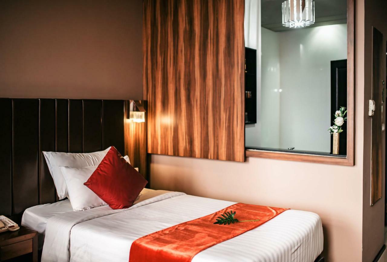 Grand Howard Hotel Bangkok Luaran gambar