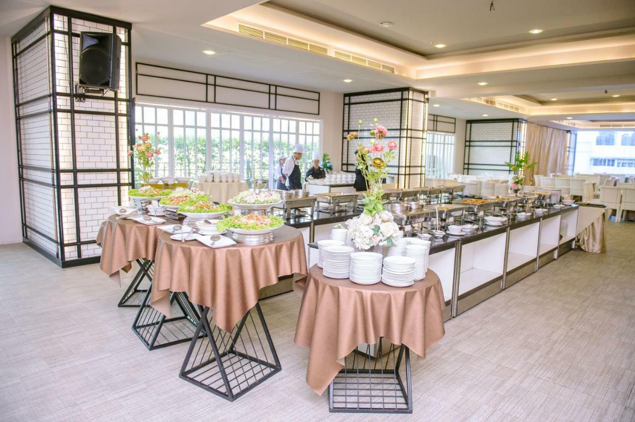 Grand Howard Hotel Bangkok Luaran gambar