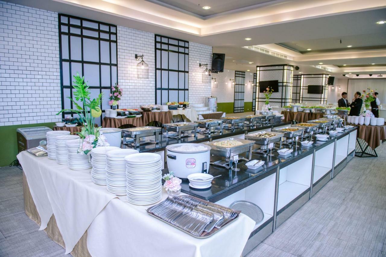 Grand Howard Hotel Bangkok Luaran gambar
