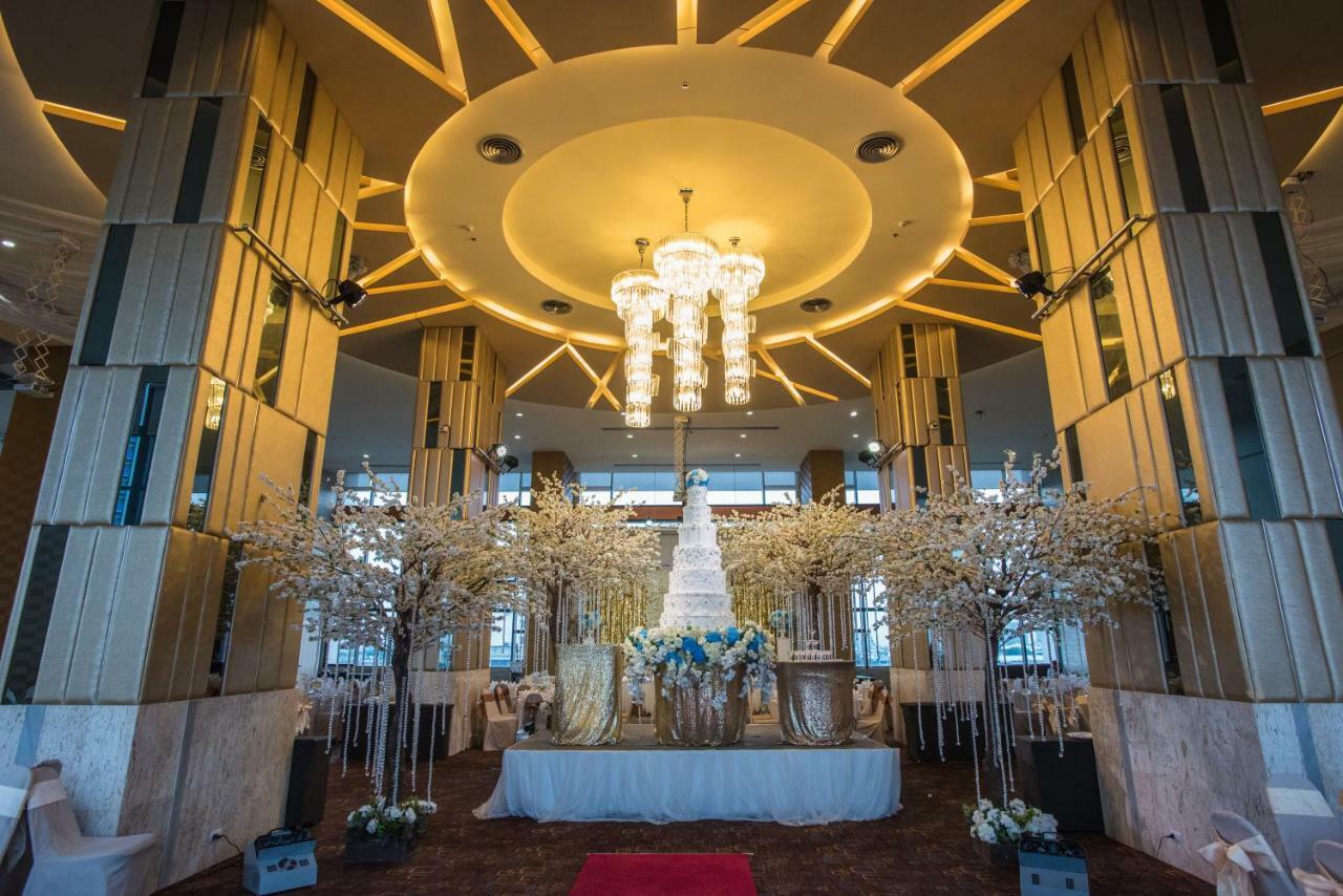 Grand Howard Hotel Bangkok Luaran gambar